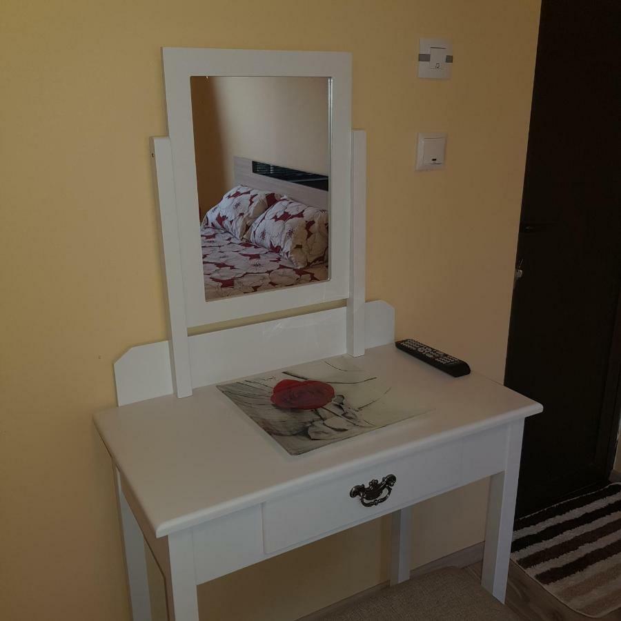 Guest House Ileana ساباريفا بانيا المظهر الخارجي الصورة