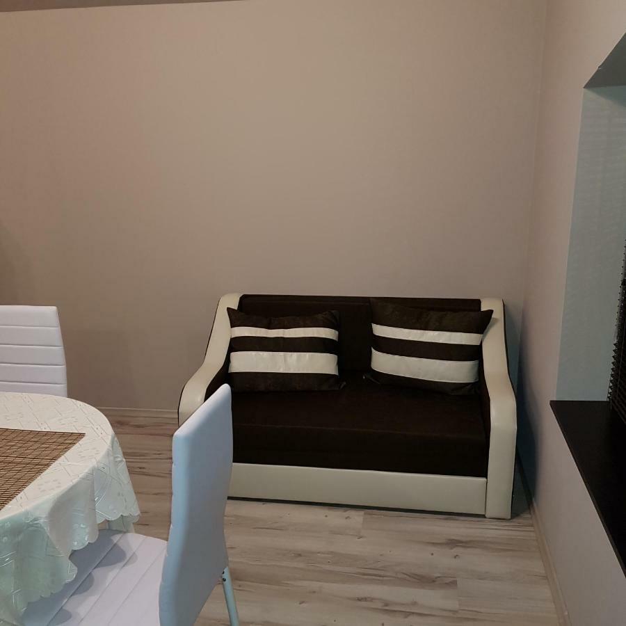Guest House Ileana ساباريفا بانيا المظهر الخارجي الصورة